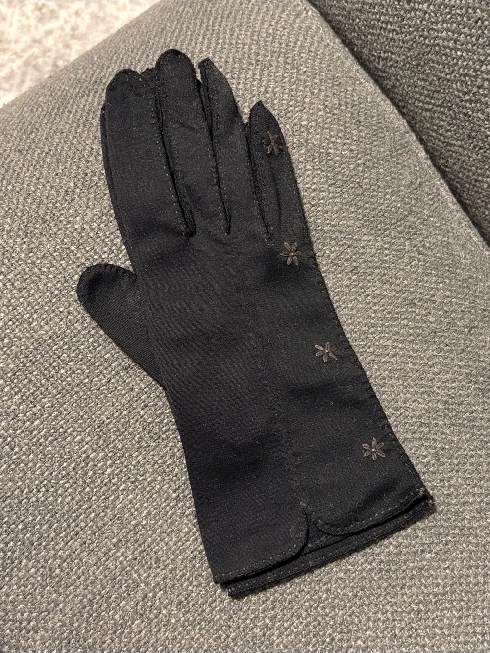 Vintage black ladies gloves
